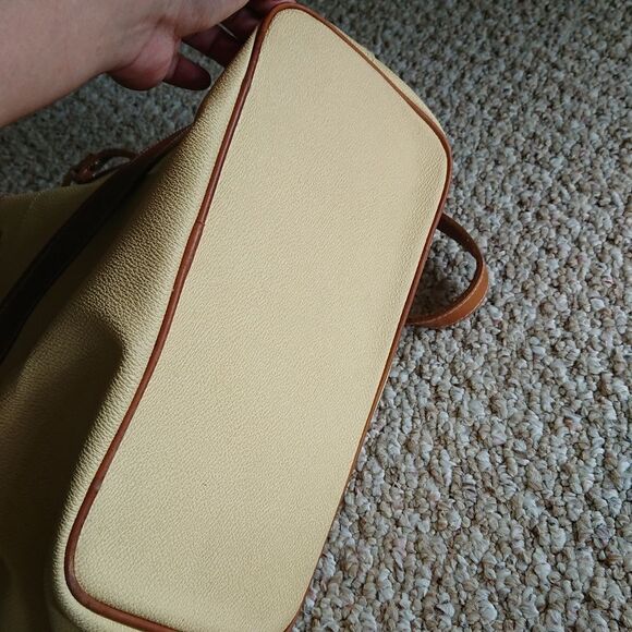 Esprit Vintage light yellow bucket bag, crossbody - Picture 9 of 16